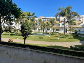Bel appartement a HARHOURA Plage Rabat